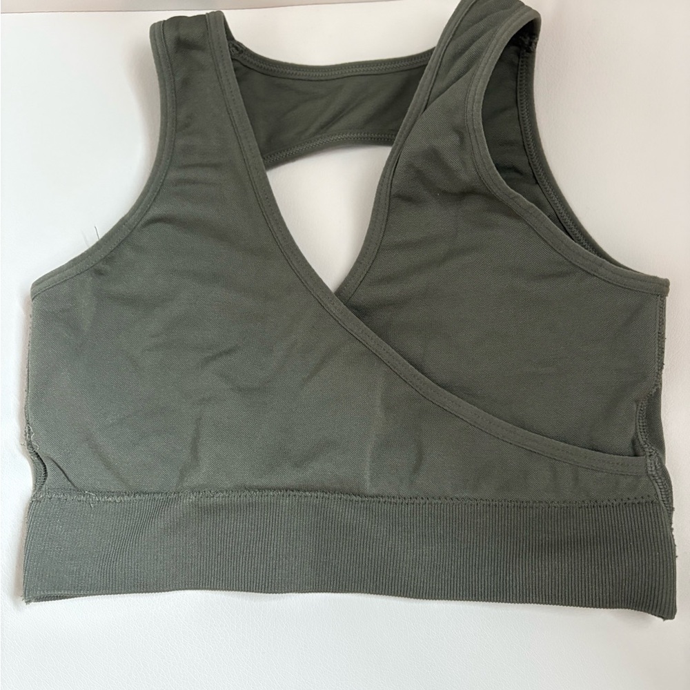 NVGTN Women's Khaki Pursuit Sports Bra - Size S